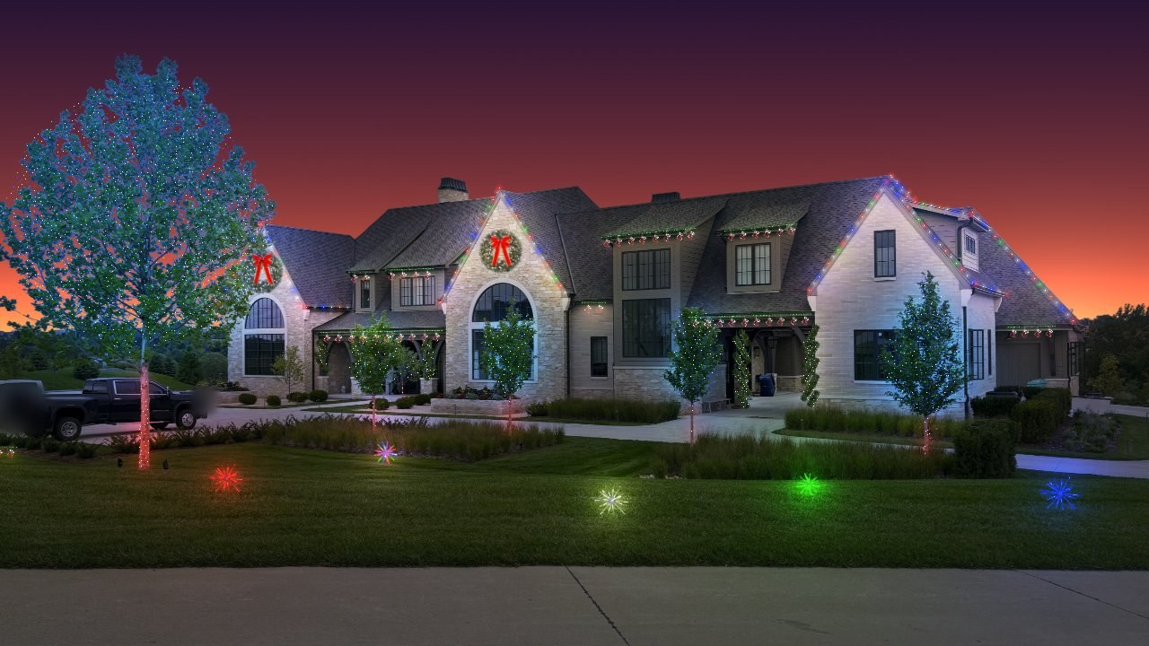 Glow Getter design rendering: multicolor roofline, wreaths on every gable, wrapped trees and starbursts scattered across the lawn.